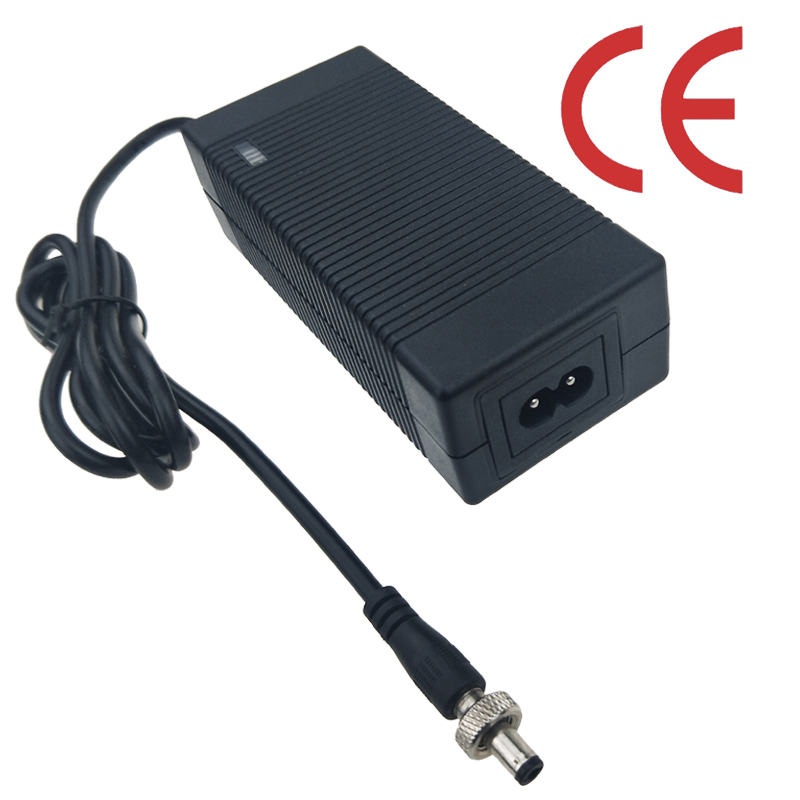 12 V 5A AC DC ADAPTER